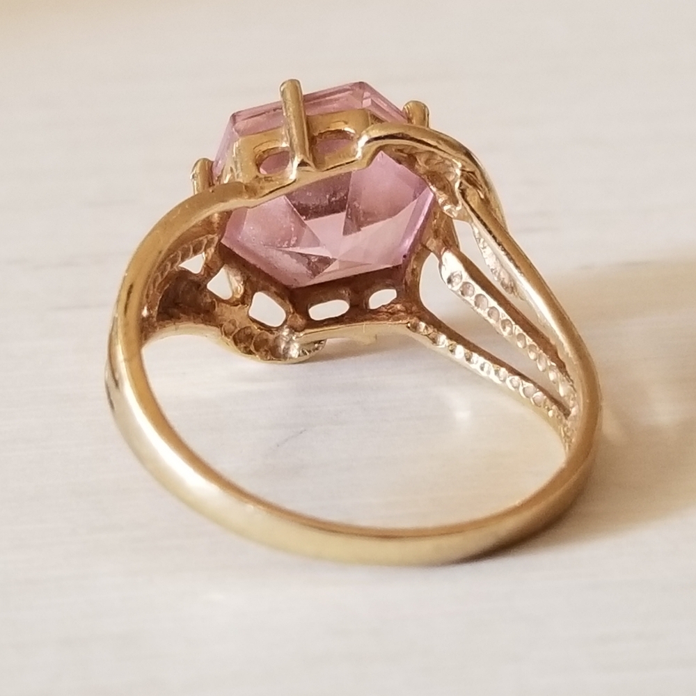 10K Gold CZ Statement Ring - Picture 9 of 11